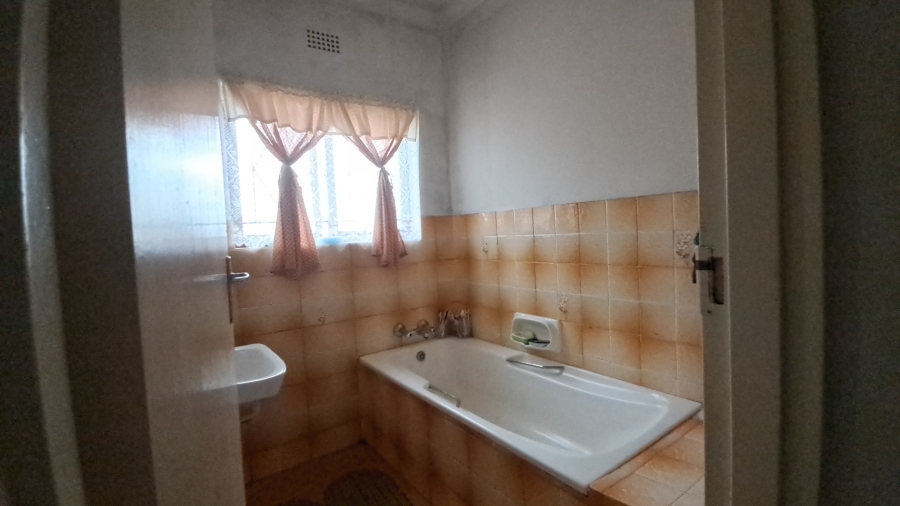 3 Bedroom Property for Sale in Diazville Western Cape